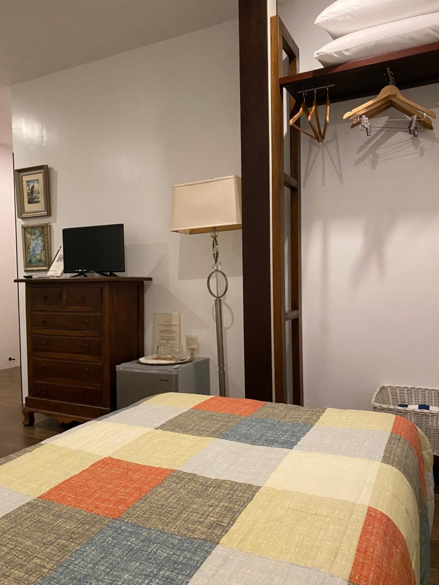 Balai Benedicere Bed & Breakfast Bacnotan Eksteriør bilde
